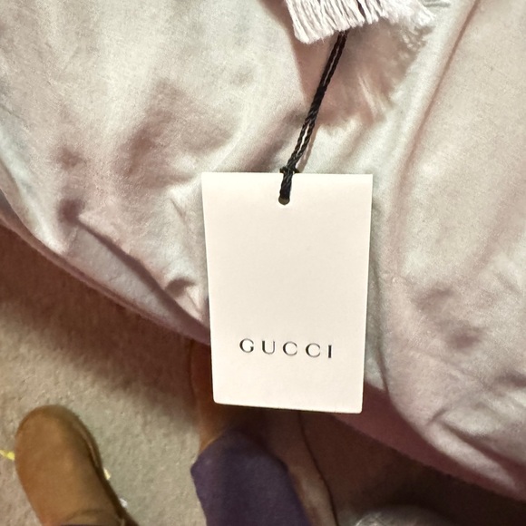 Gucci scarf double sided with monogram logo in light and dark blue. - Picture 4 of 5